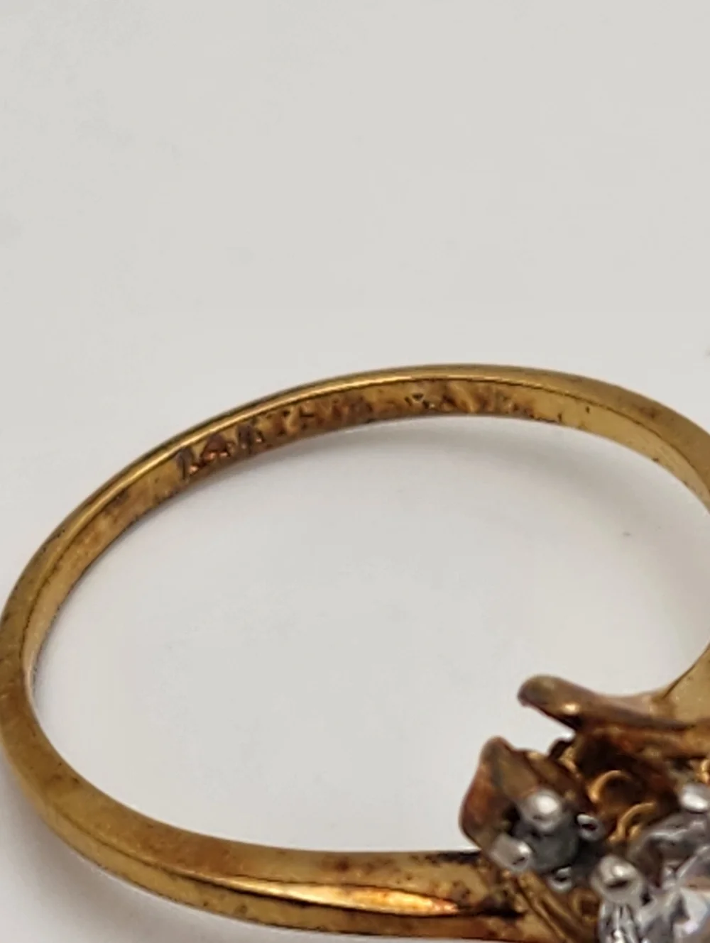 Vintage Uncas 14 Karat HGE & Cubic Zirconia Ring (9.75)